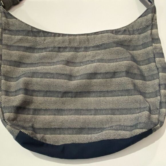 Women's Thirty-One Retro Metro Navy Striped Hobo Cross Body Bag - Picture 4 of 12